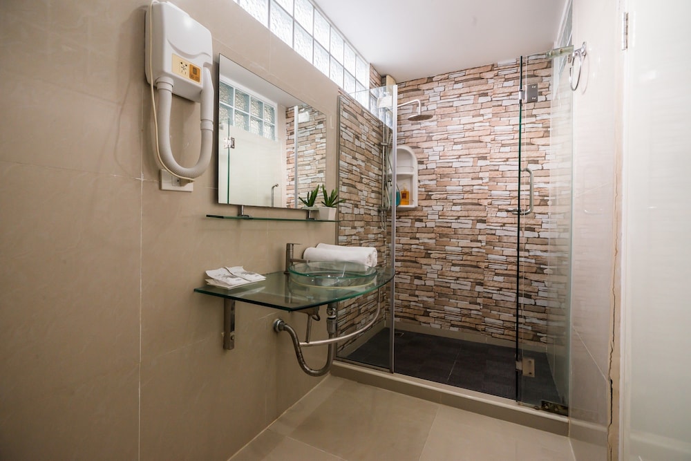 Ton Aor Place Hotel Ratchada 39/43