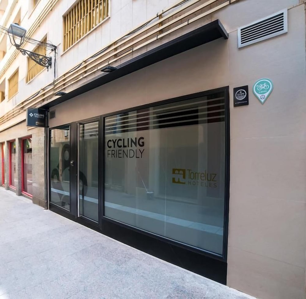 Apartamentos Torreluz 2/72