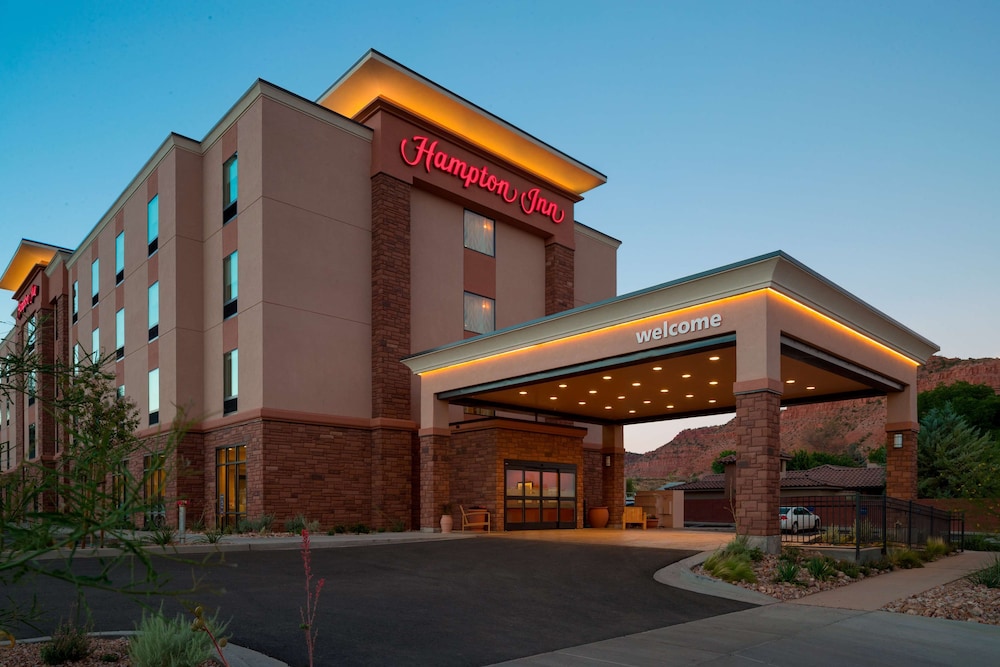 Hampton Inn Kanab 3/37