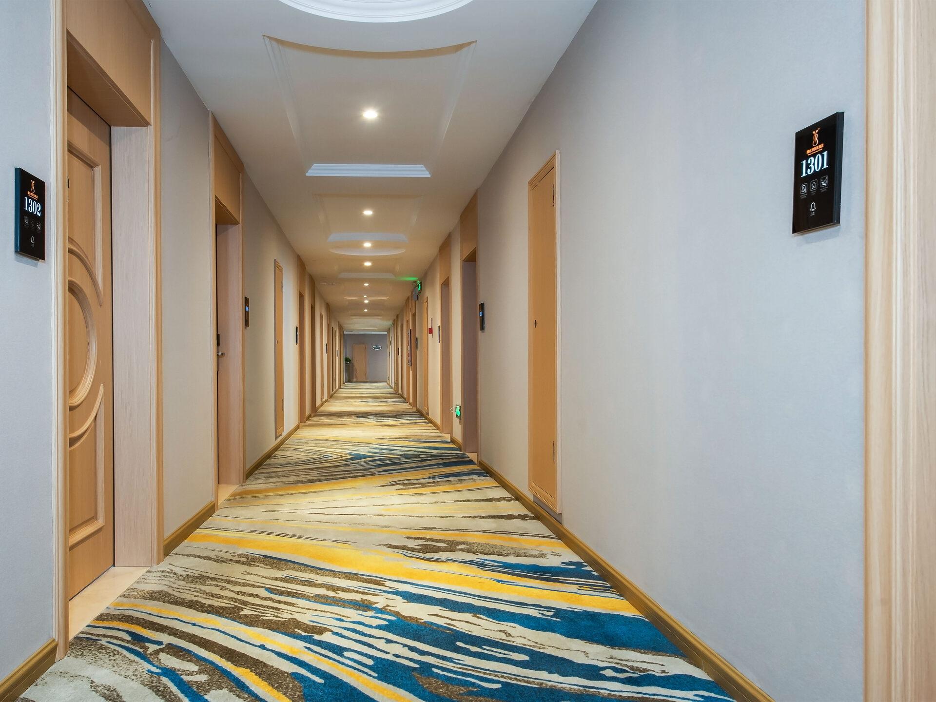 Vienna Int Hotel Shenzhen Songgang Wanzhao Square 35/50