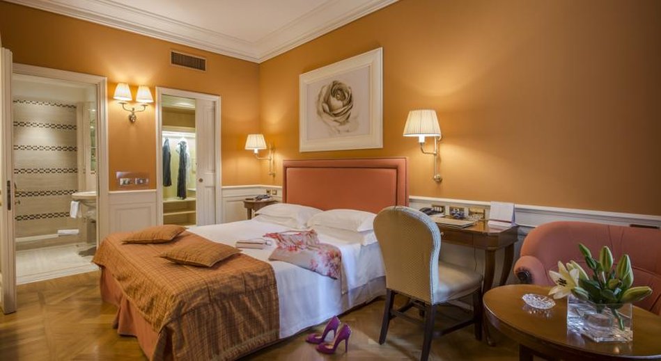 Hotel Corona d Oro 1890 7/43