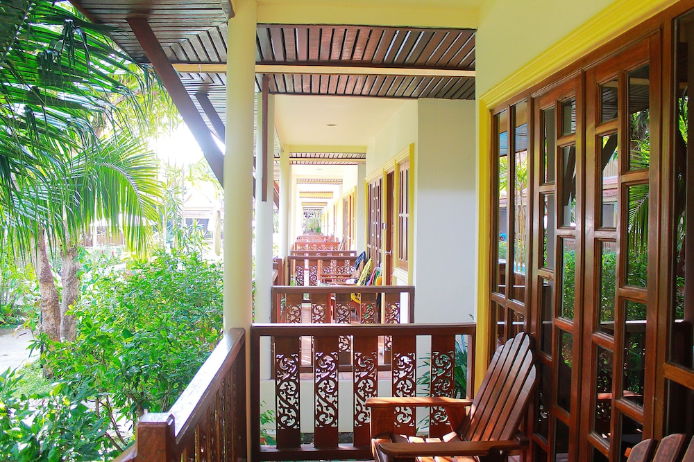Bangtao Village Resort 9/60