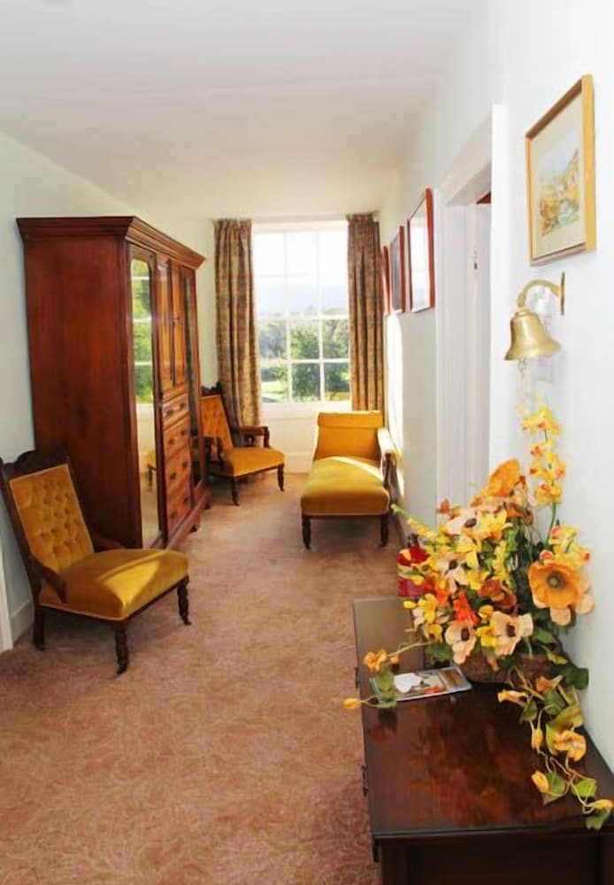 Benhall Farm Holidays 9/24