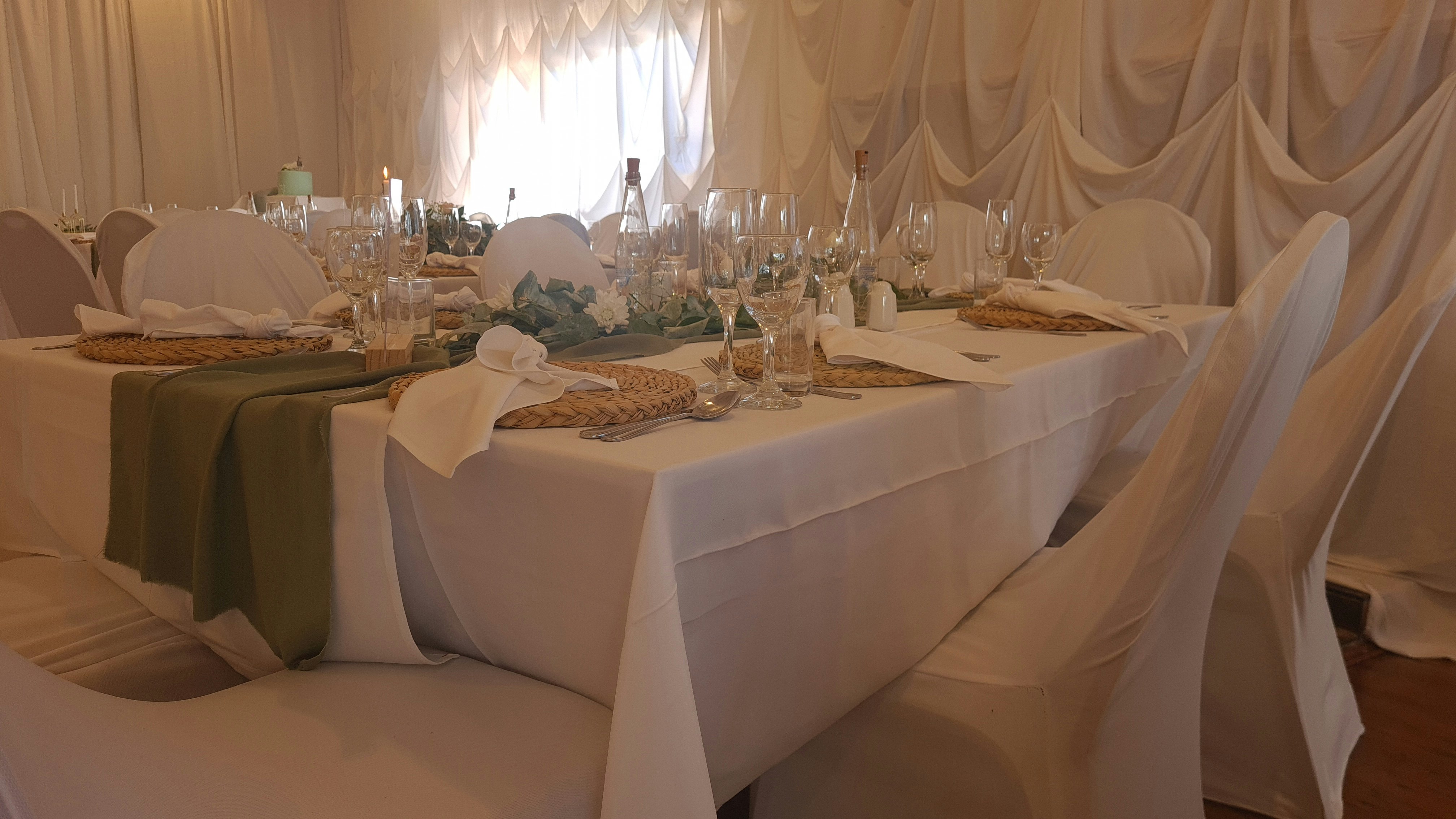FAR HILLS COUNTRY HOTEL 24/53