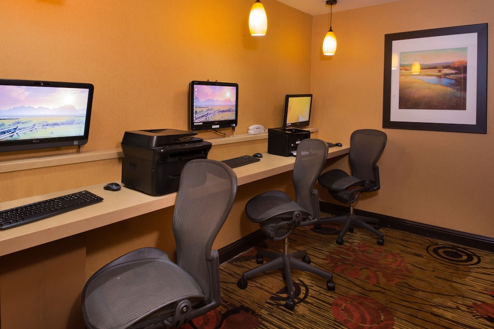 Holiday Inn Dublin Pleasanton 57/70