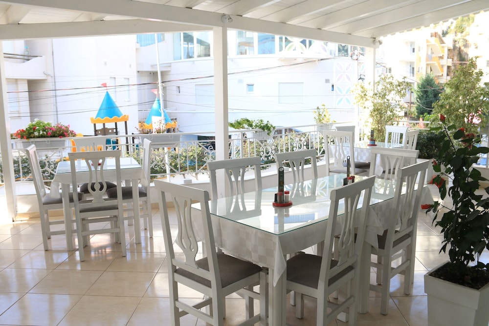 Hotel Ceko 40/50