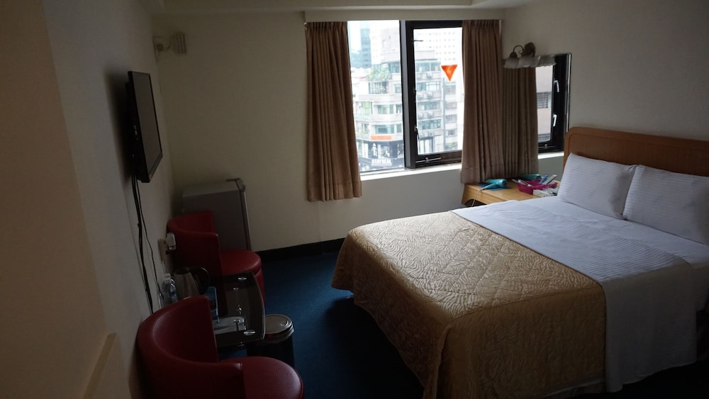Chian Huei Business Hotel 33/69