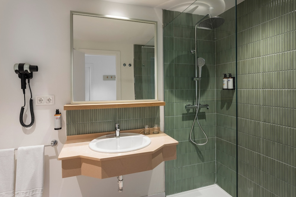 Sol, Suite, Pool View, Kitchen، Sol Sancti Petri 5/5