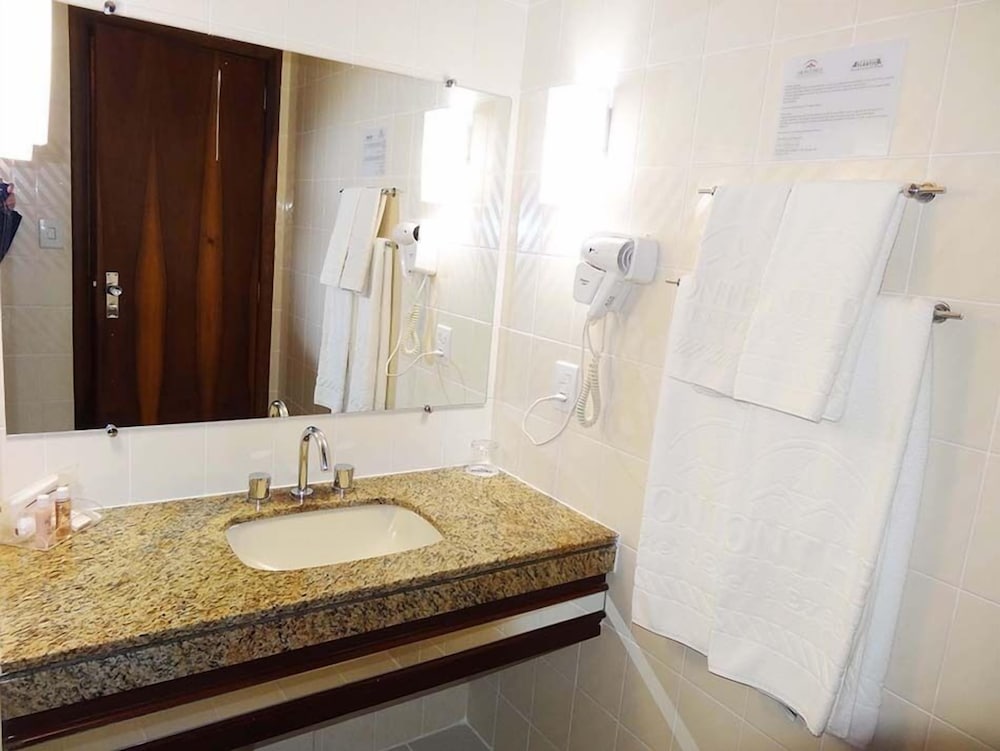 Monthez Hotel & Eventos 10/65