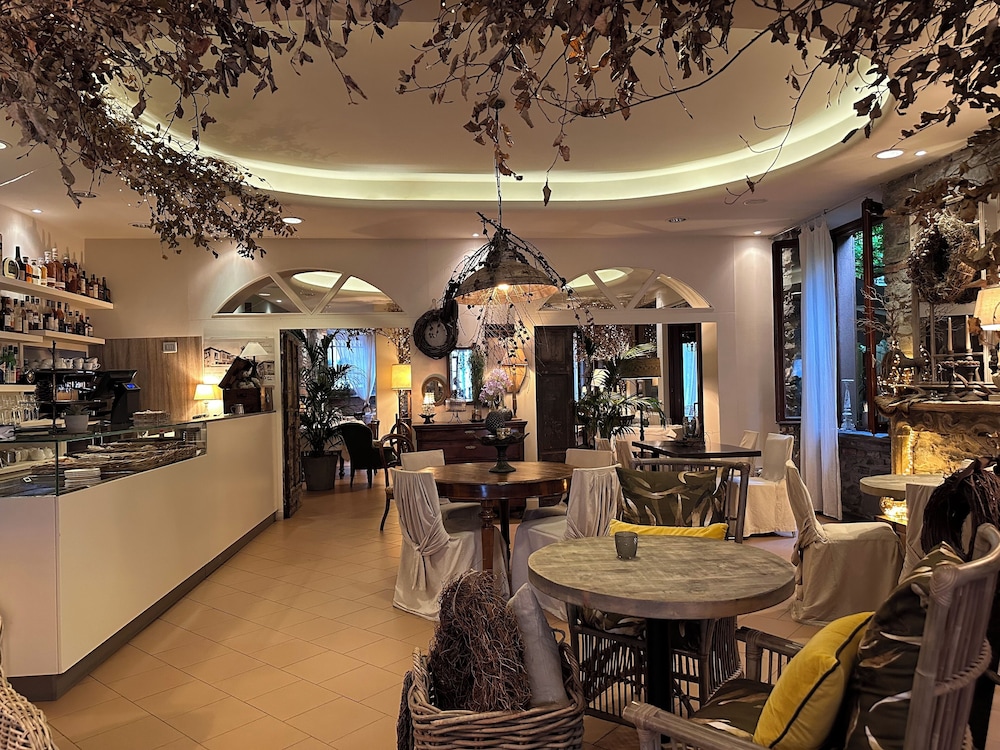 Hotel San Giuseppe 38/50