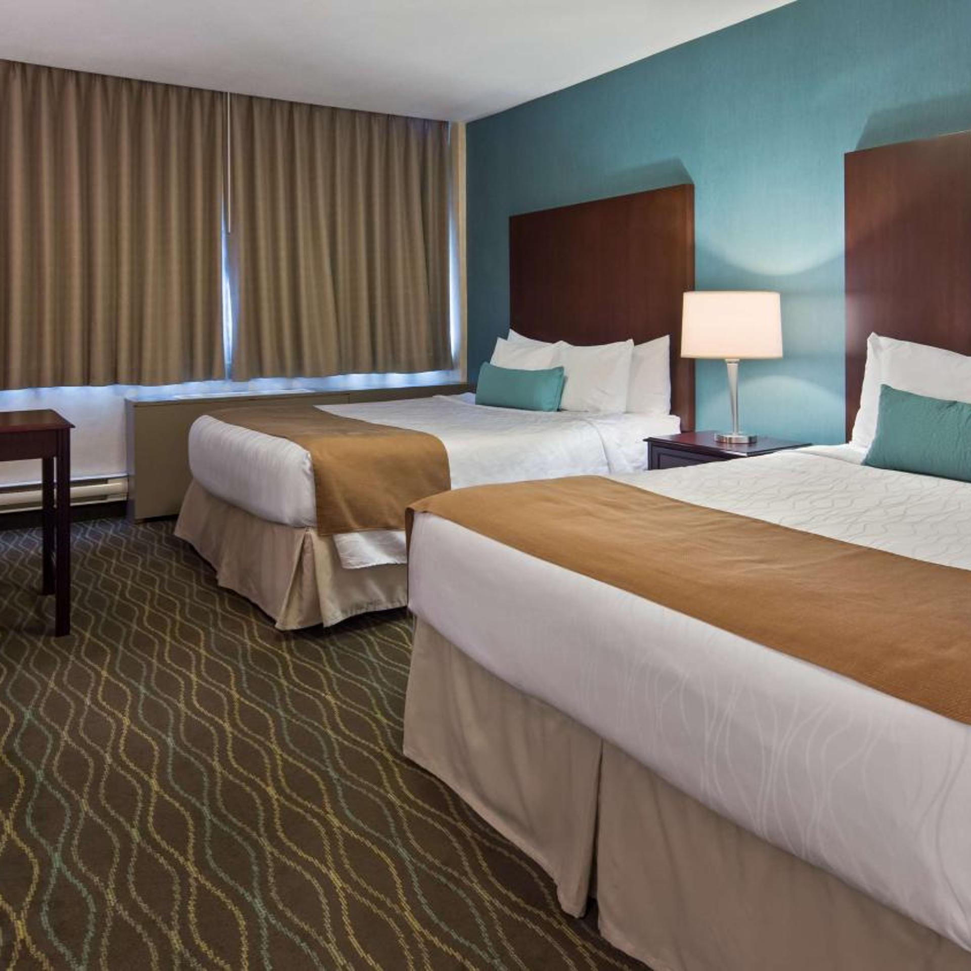 Room, King Bed, 2 Queen Beds