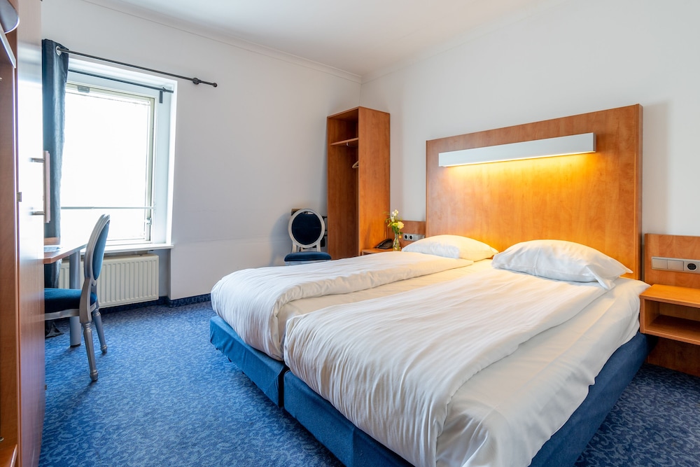 Hotel de Korenbeurs 5/35