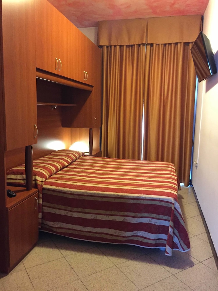 Hotel Storione 23/48
