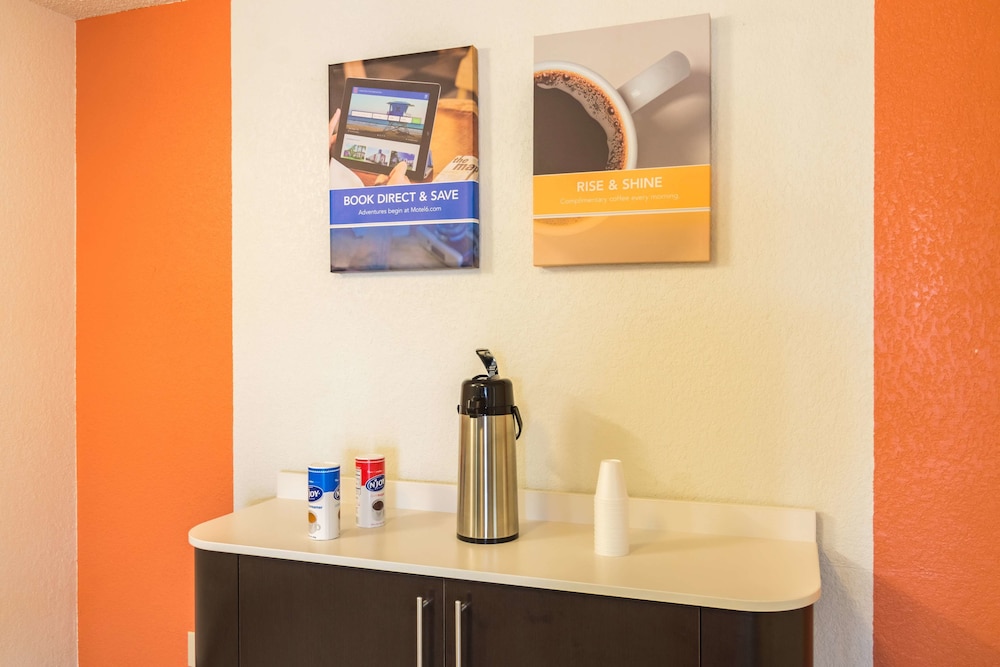 Motel6 Arkadelphia, AR 30/41