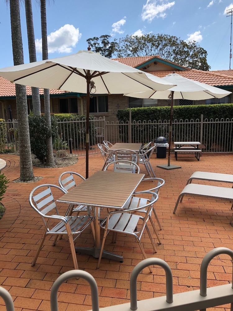 Beaches Serviced Apartments 16/46