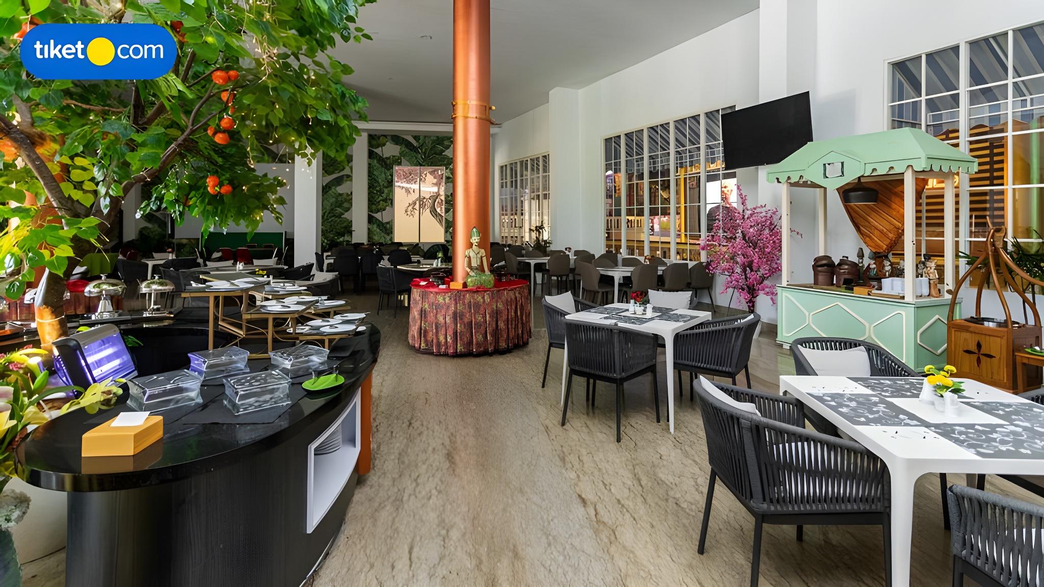 Senyum World Hotel 27/38