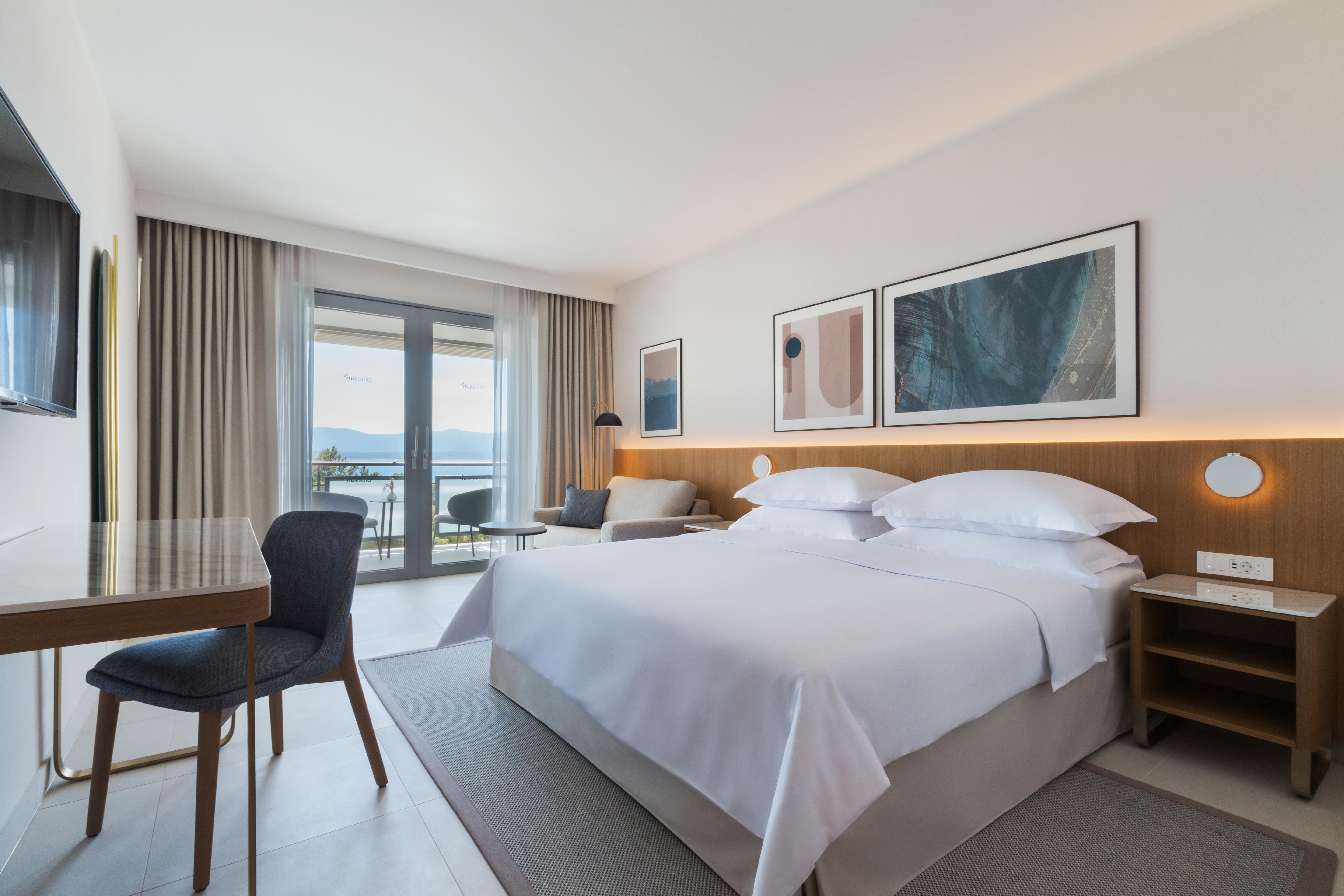 Premium, Sea Side, Balcony