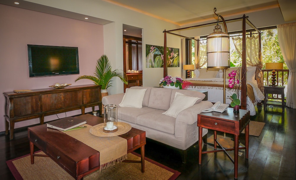 Dhevatara Beach Hotel And Spa 24/36