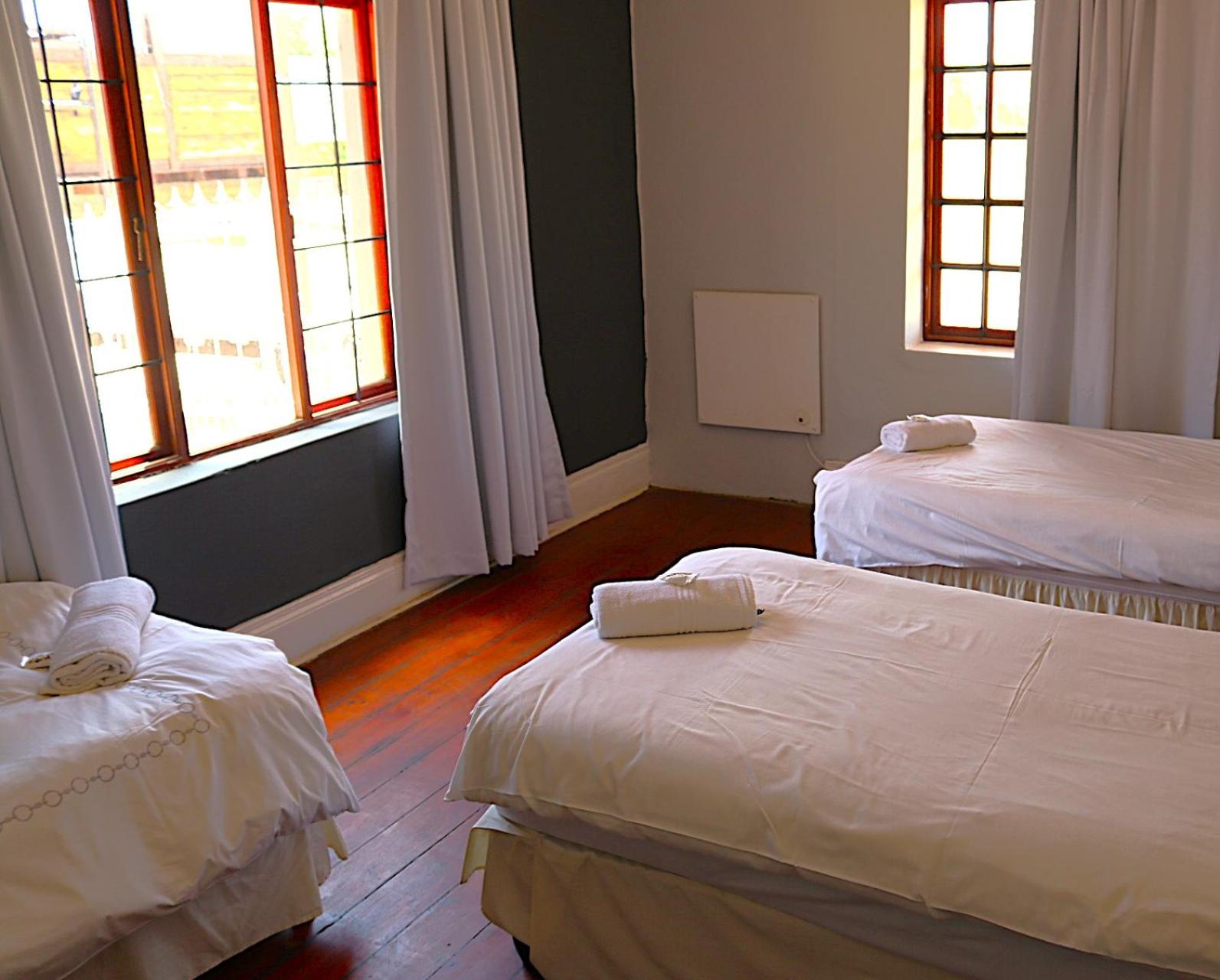 Wakkerstroom Country Inn 4/30