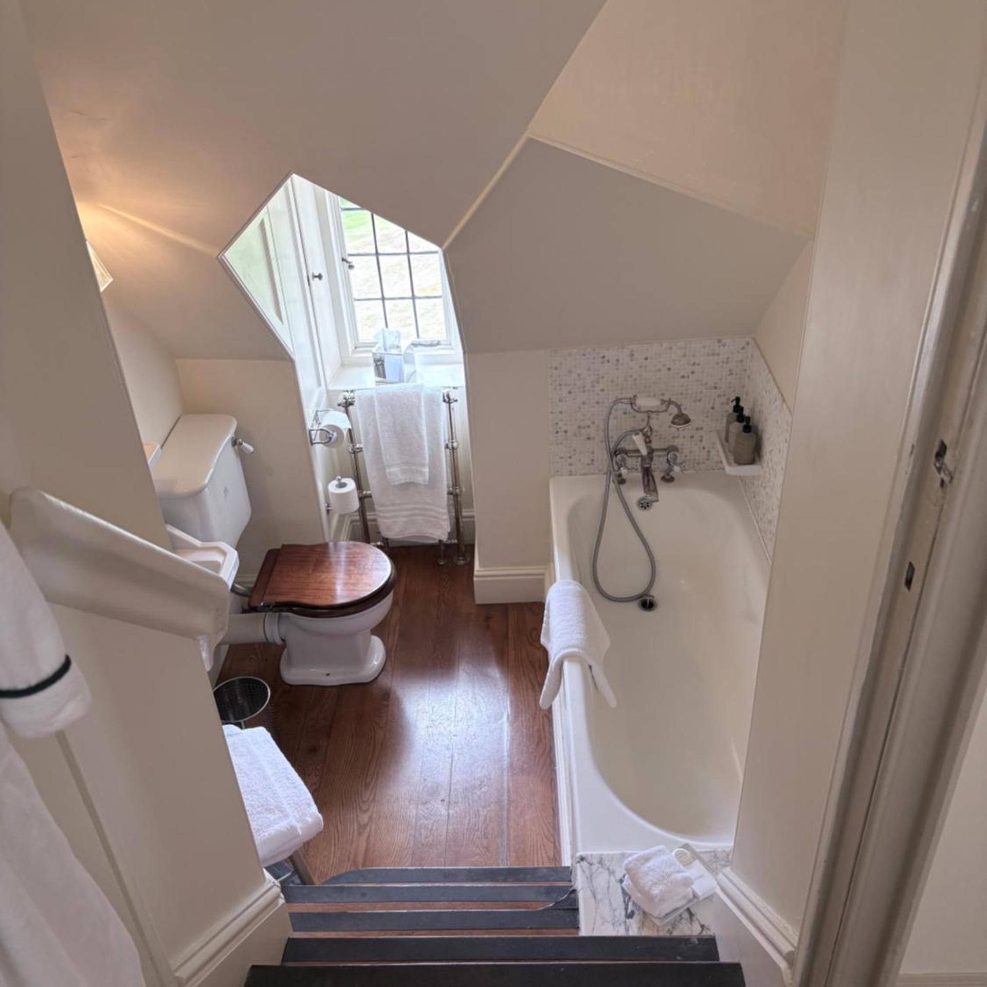 Hotel Endsleigh 49/50