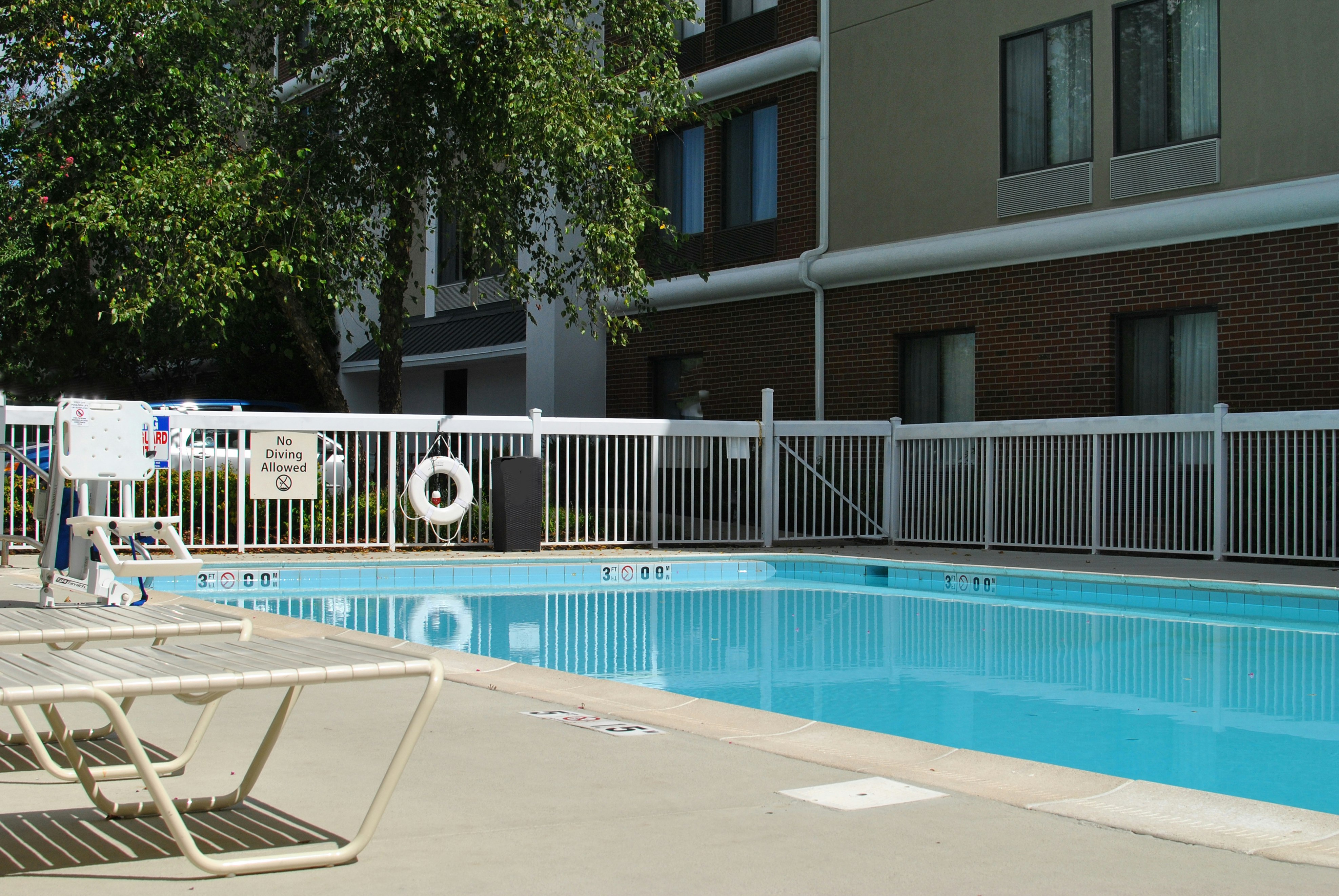 Holiday Inn Express Richmond I-64 Short Pump Area 49/51