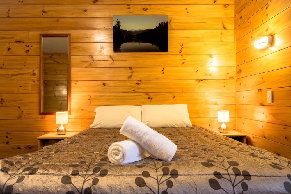 Fox Glacier Motel Holiday Park 22/50