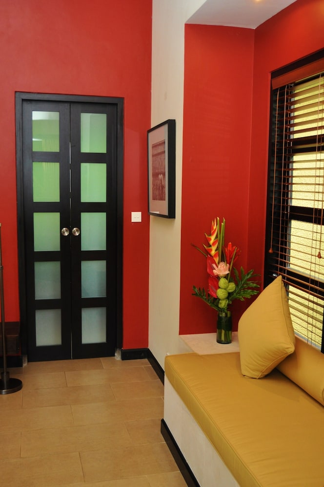 Villa Sabandari 33/50