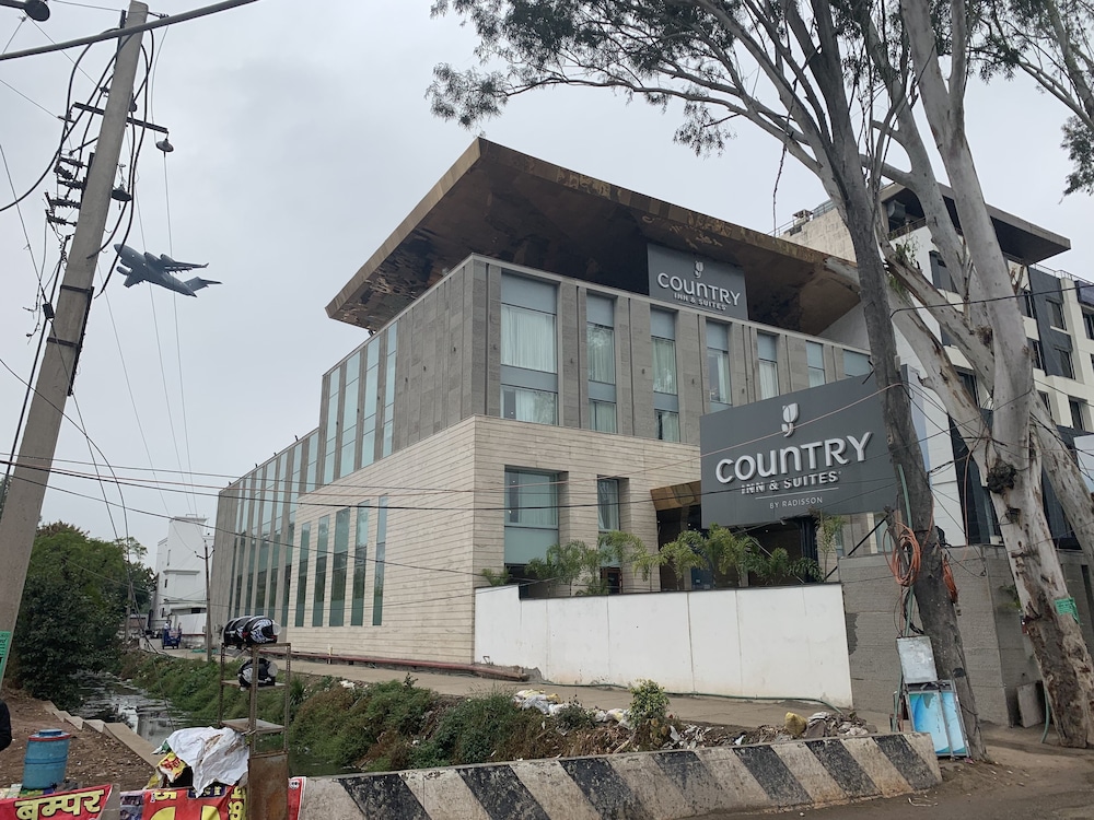 Country Inn & Suites by Radisson Zirakpur 8/63