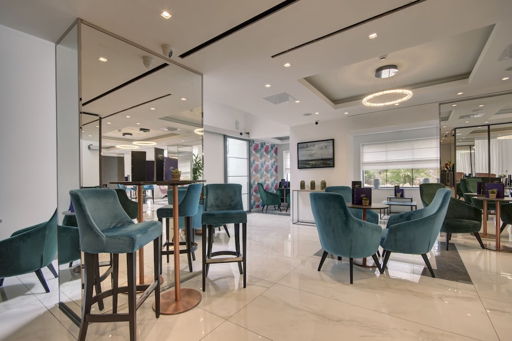 Urban Valley Resort 54/73