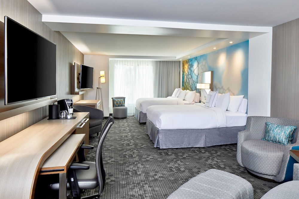 Courtyard by Marriott Baltimore Downtown/McHenry Row 16/55