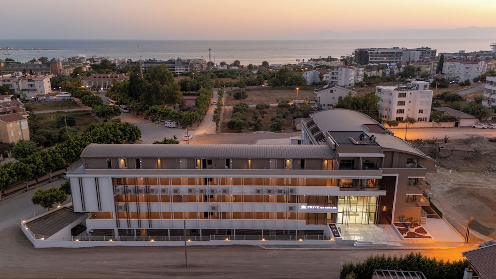 Prive Side Suite & Spa hotel - Adults Only 16+ 1/50