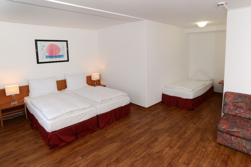 Apart Hotel Studio 20km from Hannover 12/65