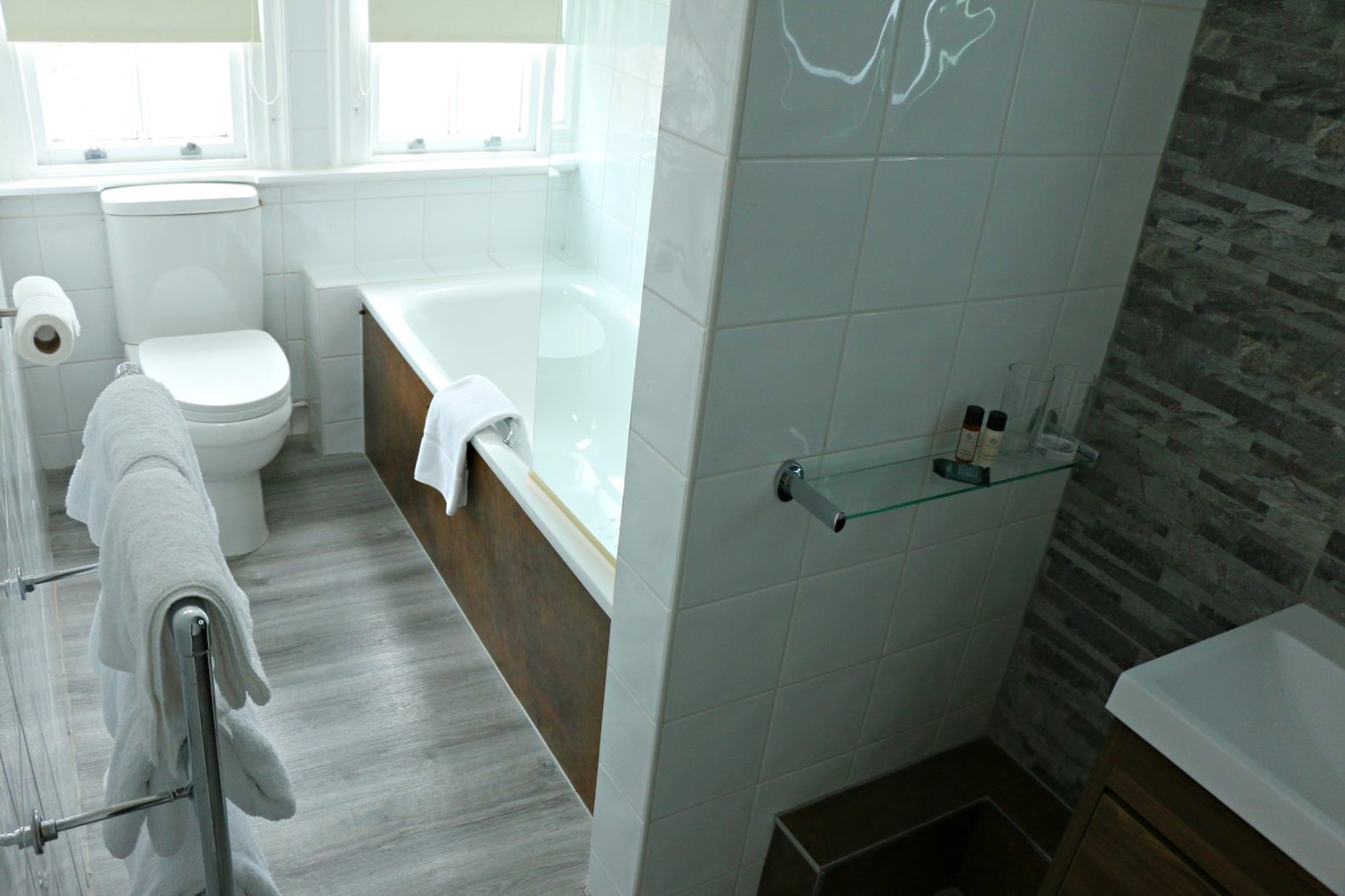 Chequers Hotel 58/58