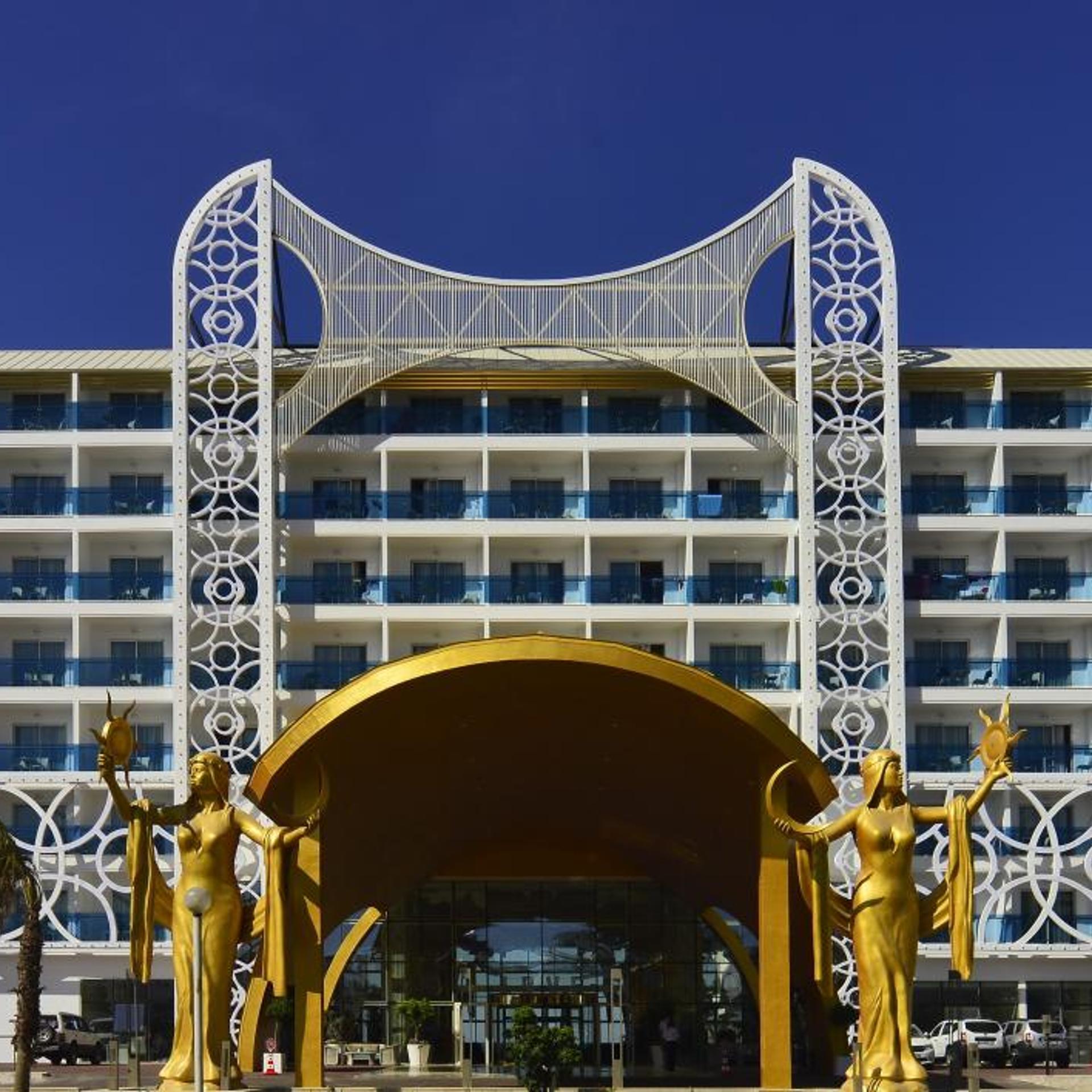 Azura Deluxe Resort Spa in ALANYA