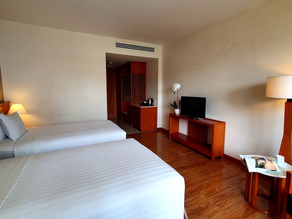 Saigon Hotel 13/50