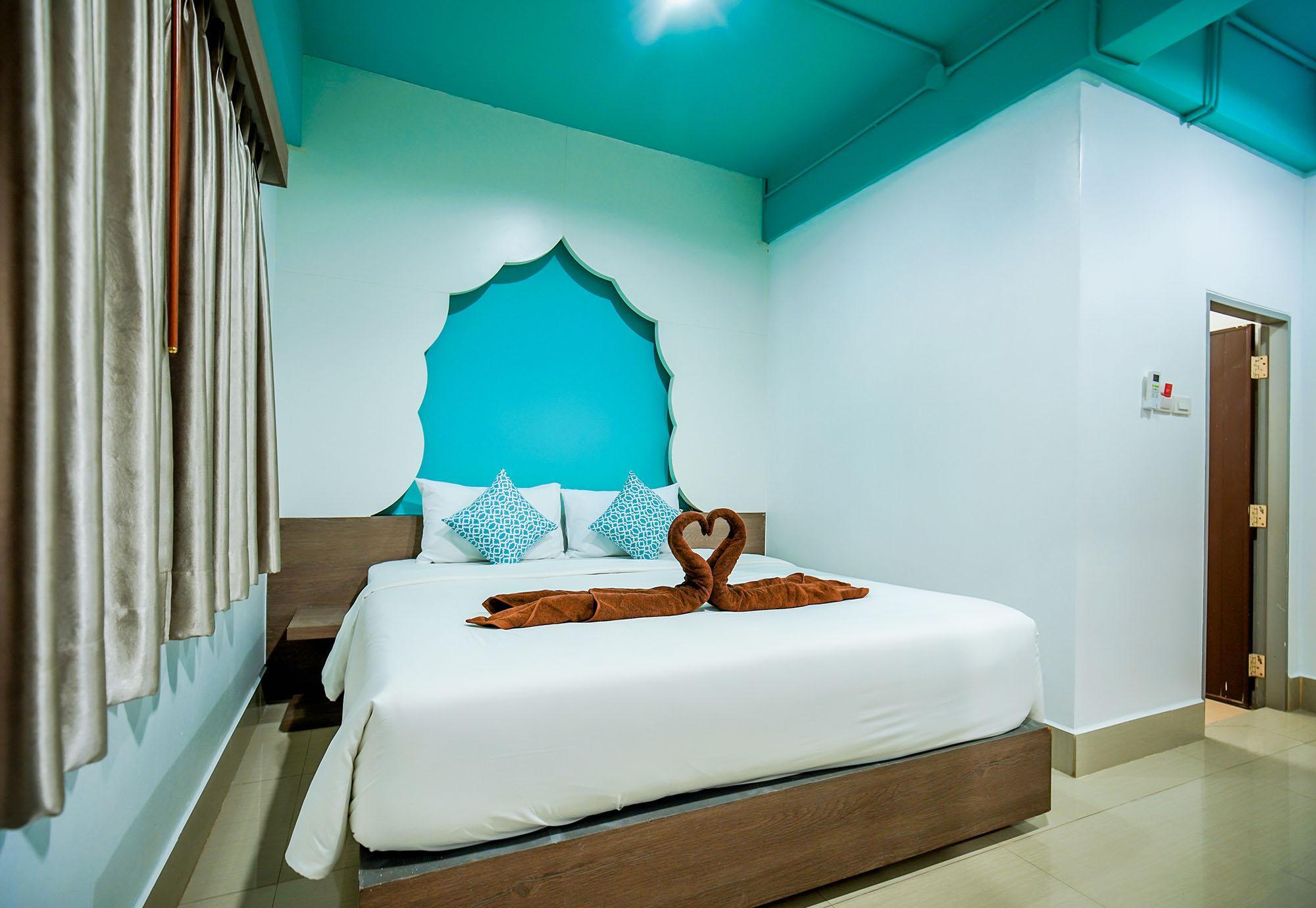 Standard, Double Bed, No View, No Balcony، Khaleej Mazz Hotel Patong 2/2