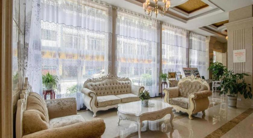 Vienna Hotel (Yangshuo Yinxiang) 42/56