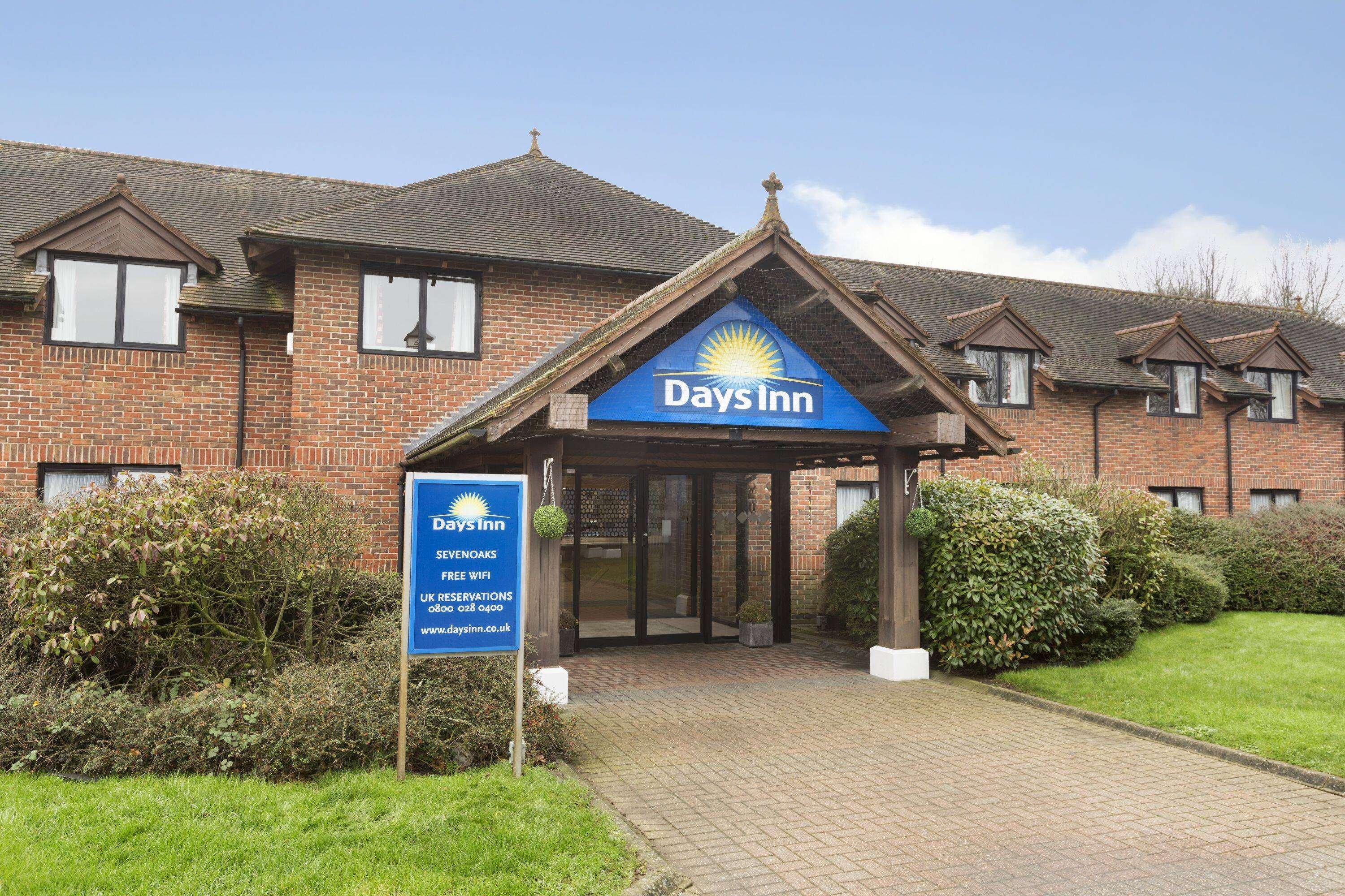 Days Inn by Wyndham Sevenoaks Clacket Lane 4/41