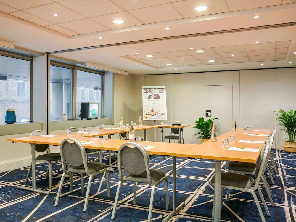 Residence Mercure Paris La Defense Gde Arche 39/43