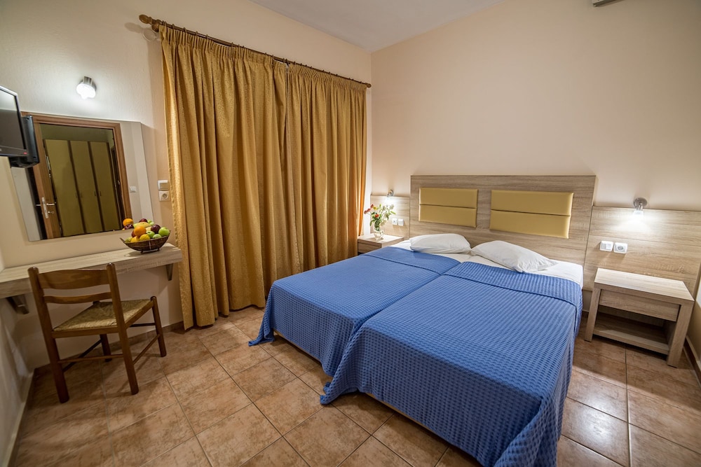 Blue Aegean Hotel and Suites 17/64