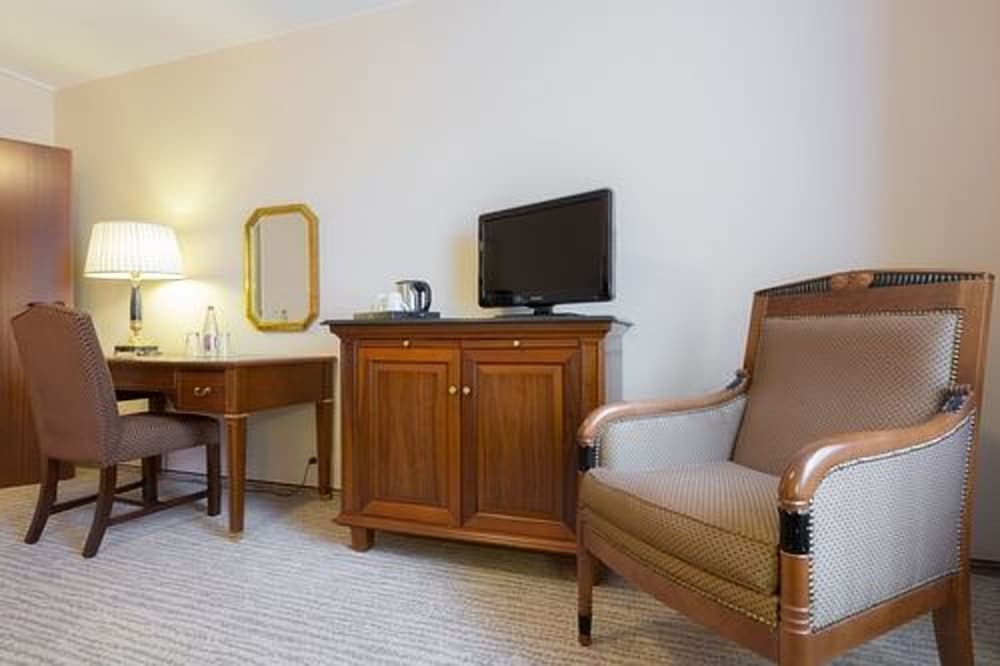 Hotel Engel 26/37