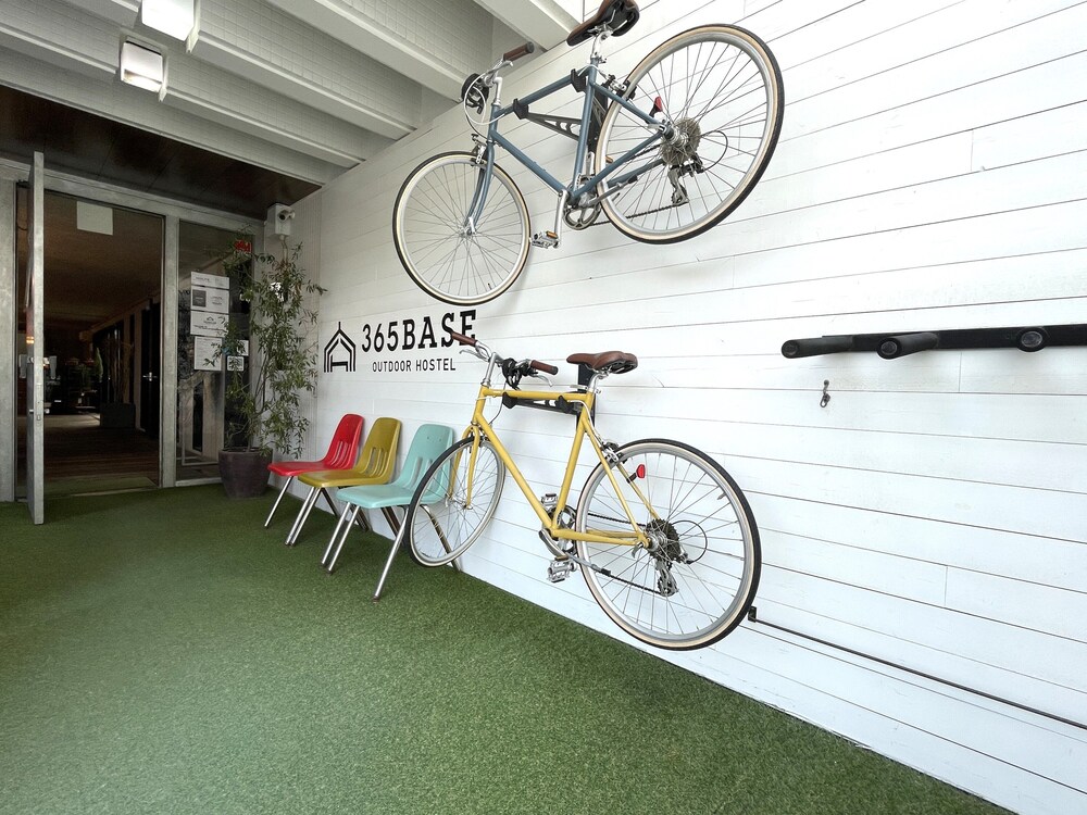 365Base Outdoor Hostel 48/55