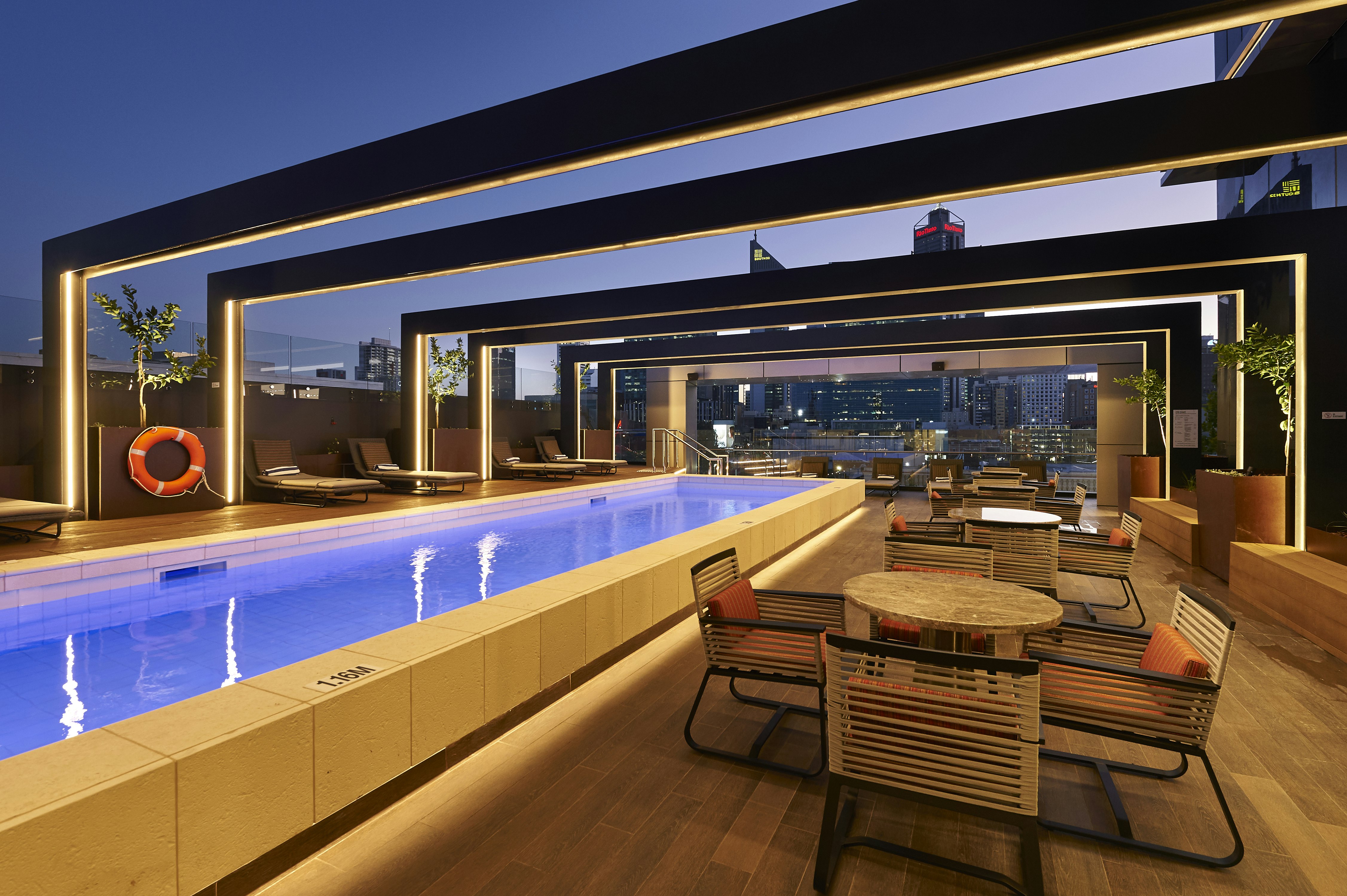 Doubletree By Hilton Perth Northbridge 28/65