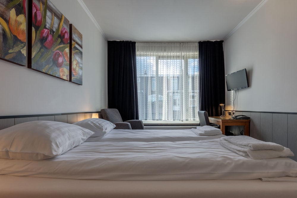 Hotel Pension Randenbroek 7/42