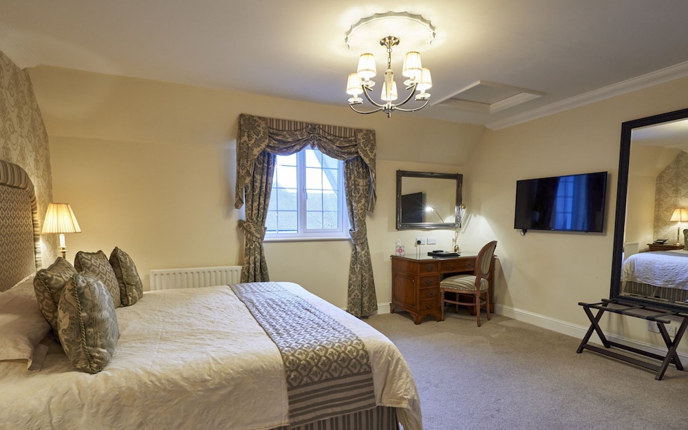 Hempstead House Hotel 13/74