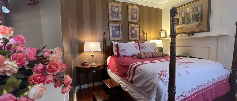 The Wayside Inn Bed Breakfast 15/50
