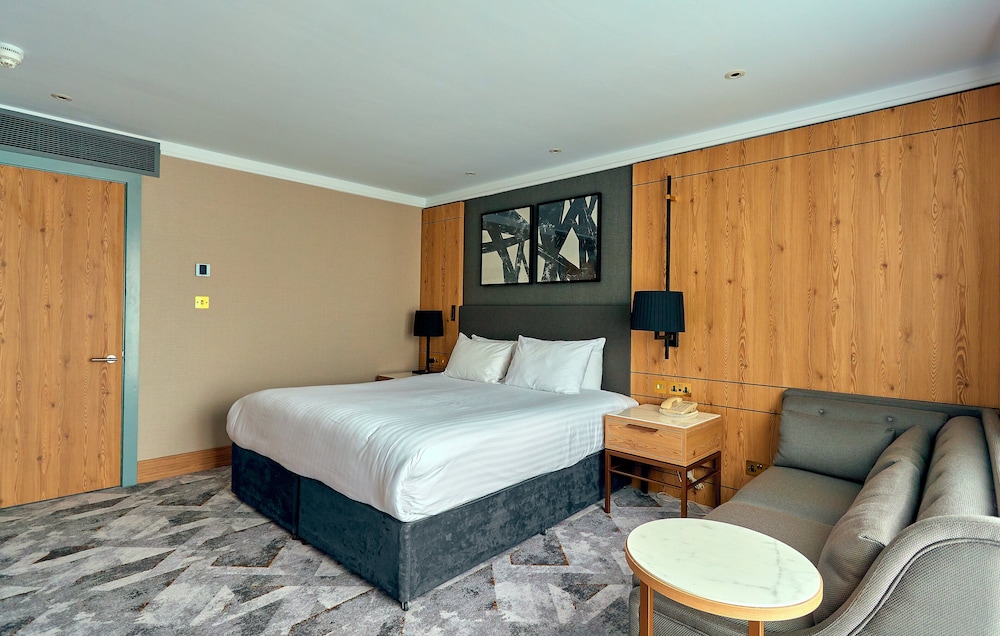 Crowne Plaza Marlow 14/74