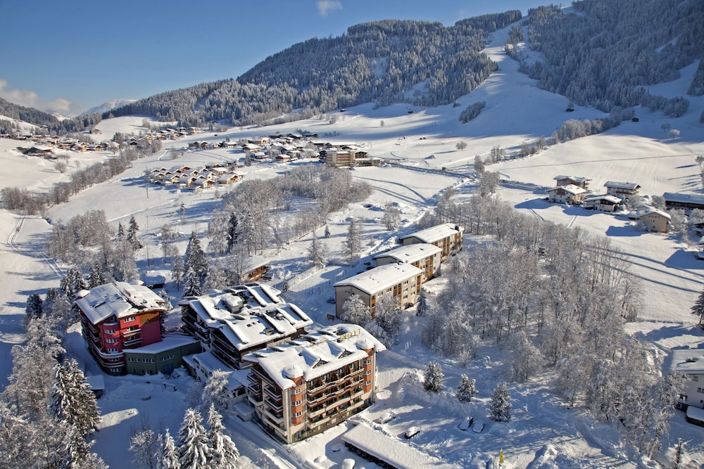 HARMONY SONNSCHEIN HOTEL 44/50