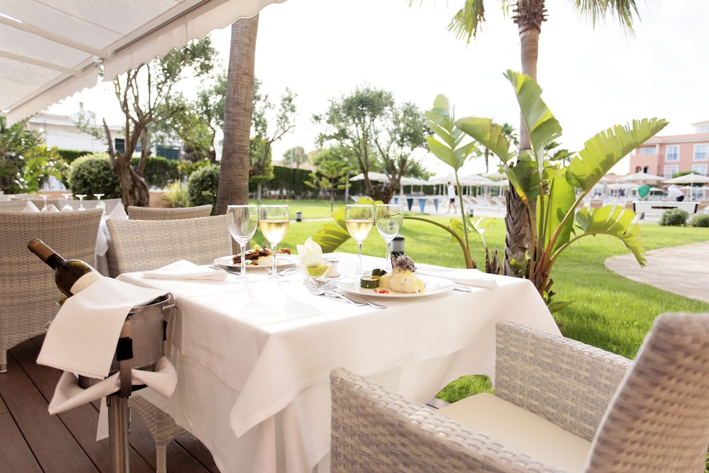 Grupotel Macarella Suites and Spa 39/51