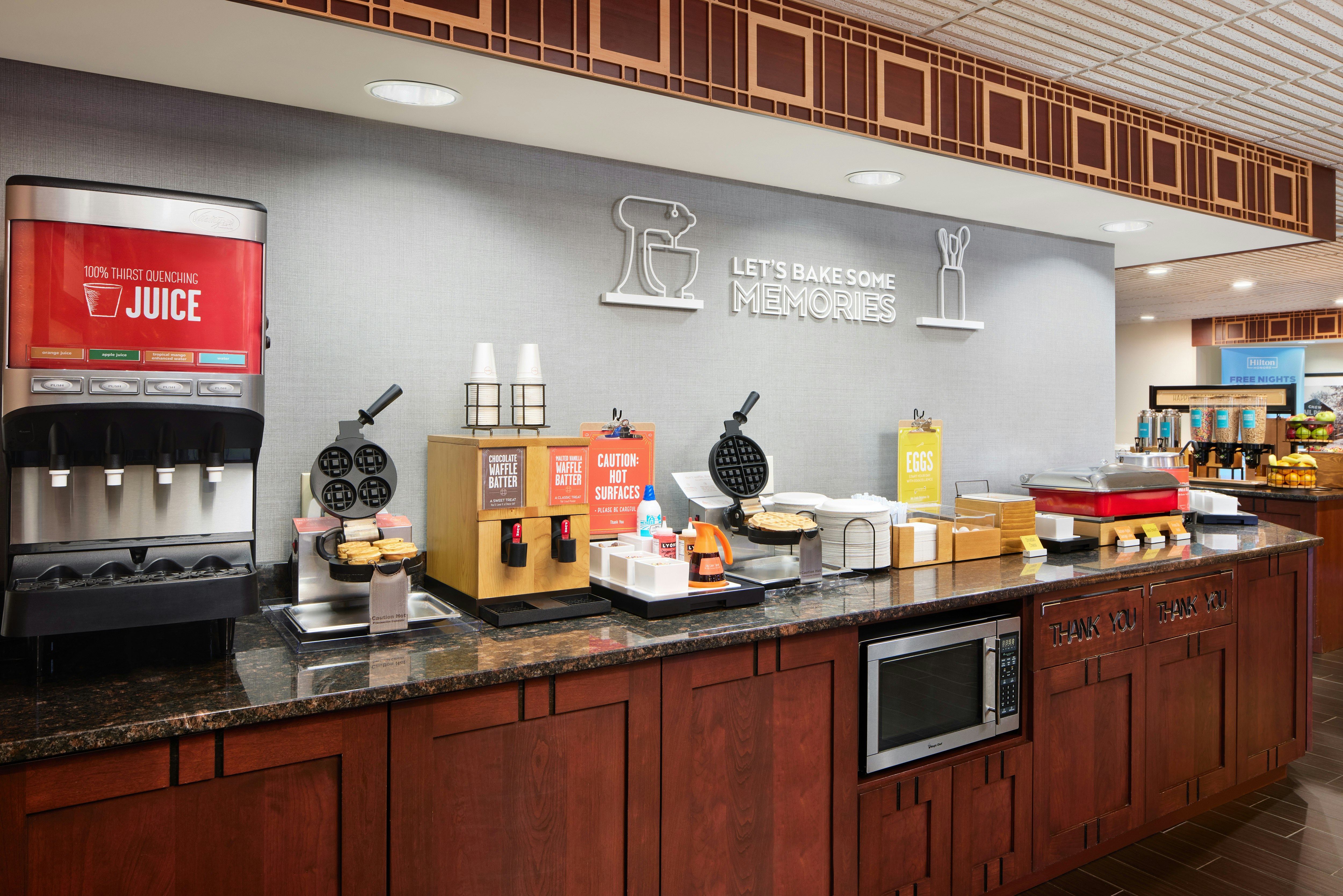 Hampton Inn Seymour 8/22